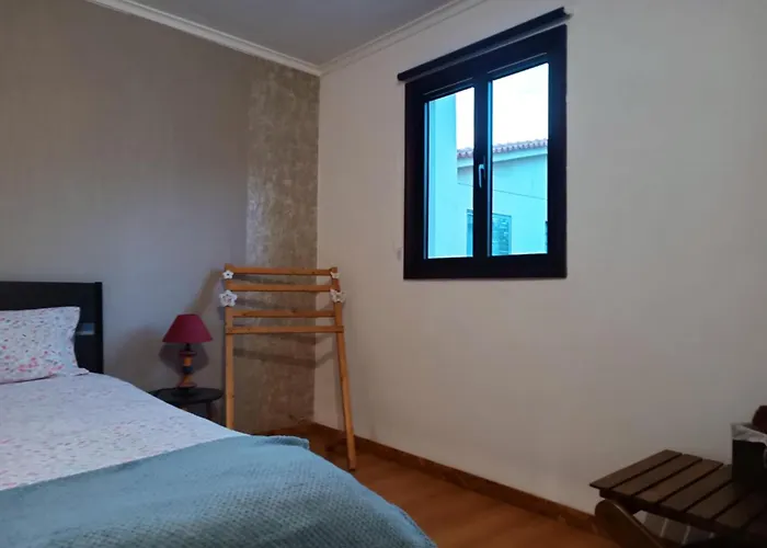 O Canto Do Melro, Guest house Cortegaca (Aveiro)